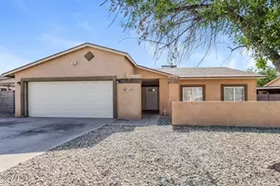 7129 W Merrell St, Phoenix, AZ 85033 - Photo 1