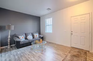 44165 W Kramer Ln, Maricopa, AZ 85138 - Photo 11