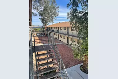 2002 E Sweetwater Avenue #Apt 108, Phoenix, AZ 85022 - Photo 1