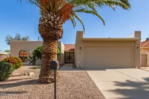 26601 S Saddletree Dr, Sun Lakes, AZ 85248 - Photo 1