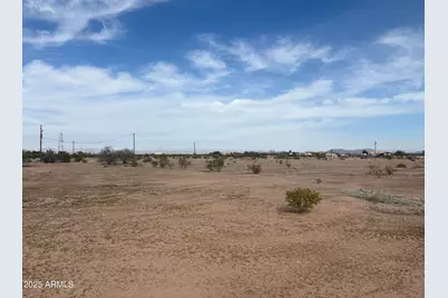 19223 W Roadrunner Road #-, Wittmann, AZ 85361 - Photo 1