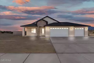 3961 W Highline St, Thatcher, AZ 85552 - Photo 1