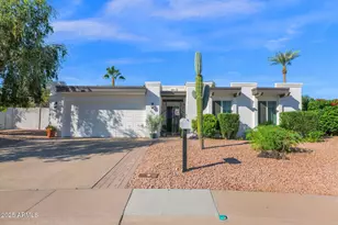 501 E Calavar Rd, Phoenix, AZ 85022 - Photo 1