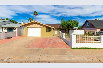 4310 W Rose Lane, Glendale, AZ 85301 - Photo 1