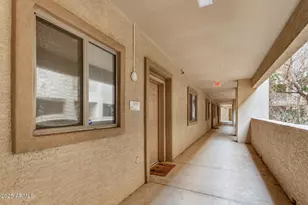 920 E Devonshire Ave, Phoenix, AZ 85014 - Photo 1