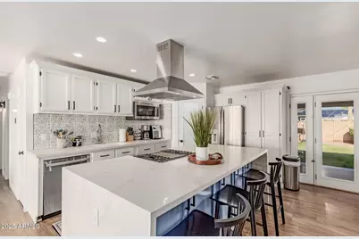 8602 E Cambridge Avenue, Scottsdale, AZ 85257 - Photo 1