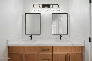 2416 E Piestewa Peak Dr, Phoenix, AZ 85016 - Photo 23