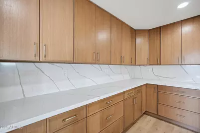 2416 E Piestewa Peak Drive, Phoenix, AZ 85016 - Photo 13