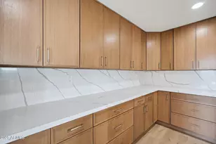 2416 E Piestewa Peak Dr, Phoenix, AZ 85016 - Photo 13