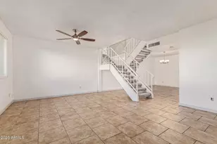 2017 W Hazelwood Pkwy, Phoenix, AZ 85015 - Photo 9