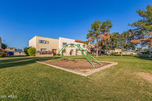 2017 W Hazelwood Pkwy, Phoenix, AZ 85015 - Photo 37