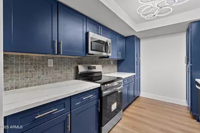 3825 E Camelback Road #291, Phoenix, AZ 85018 - Photo 1