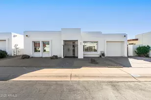 925 E Villa Maria Dr, Phoenix, AZ 85022 - Photo 1