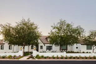 4201 N 57th Way, Phoenix, AZ 85018 - Photo 1