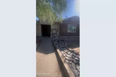 4129 N 31st Drive, Phoenix, AZ 85017 - Photo 1