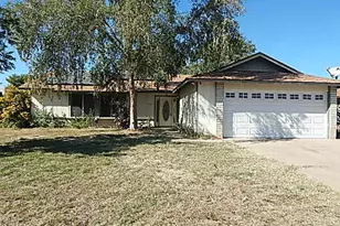 15802 N 47th Dr, Glendale, AZ 85306 - Photo 1