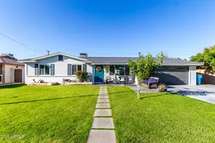 2216 W Berridge Ln, Phoenix, AZ 85015 - Photo 1