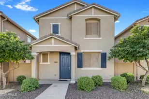 2452 N 73rd Ln, Phoenix, AZ 85035 - Photo 1