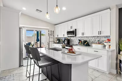 1840 S Pinto Drive, Apache Junction, AZ 85120 - Photo 5