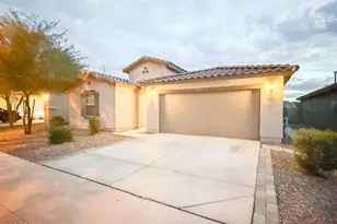 3349 W Donner Dr, Phoenix, AZ 85041 - Photo 1