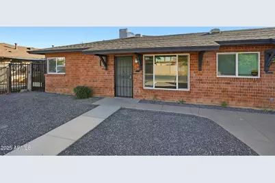 1801 N 18th Street #1807, Phoenix, AZ 85006 - Photo 1