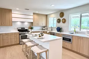 8126 E Cypress St, Scottsdale, AZ 85257 - Photo 1