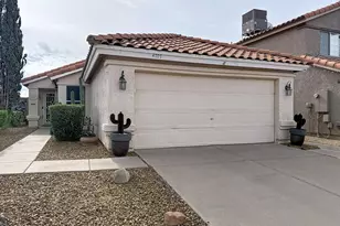 4707 E Angela Dr, Phoenix, AZ 85032 - Photo 1