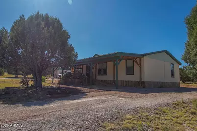 56048 N Potrero Parkway, Seligman, AZ 86337 - Photo 1