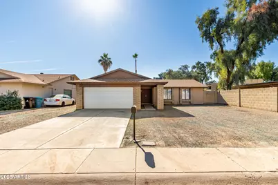 4207 W Christy Drive, Phoenix, AZ 85029 - Photo 1