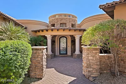 11379 E Dreyfus Avenue, Scottsdale, AZ 85259 - Photo 1