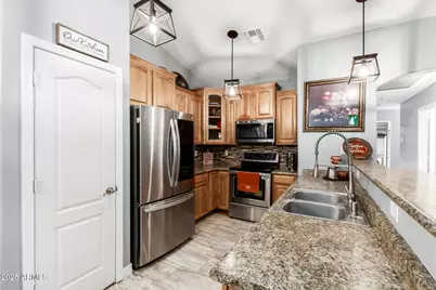 23932 W Hidalgo Avenue, Buckeye, AZ 85326 - Photo 1