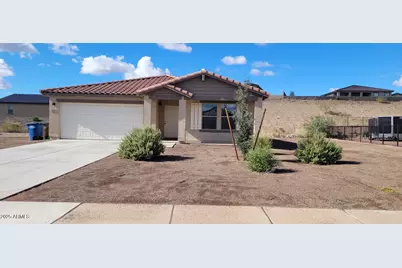 640 Vista Del Rio Court, Wickenburg, AZ 85390 - Photo 1