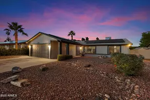 4036 E Louise Dr, Phoenix, AZ 85032 - Photo 1