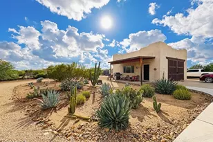 1033 E Irvine Rd, Phoenix, AZ 85086 - Photo 1