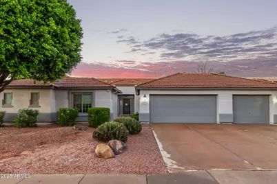 5512 E Holmes Avenue, Mesa, AZ 85206 - Photo 1