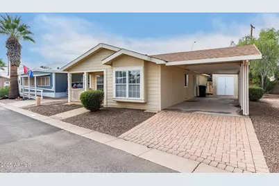 201 S Greenfield Road #17, Mesa, AZ 85206 - Photo 1