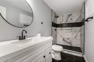 3619 W Griswold Rd, Phoenix, AZ 85051 - Photo 25