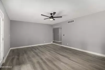 3619 W Griswold Road, Phoenix, AZ 85051 - Photo 11