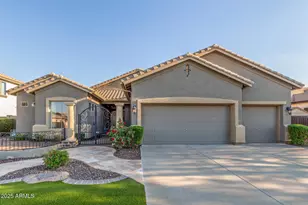 6757 S Seneca Way, Gilbert, AZ 85298 - Photo 3