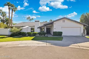 8542 N Woodland Ct, Scottsdale, AZ 85258 - Photo 1