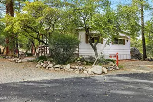 910 W Gurley St, Prescott, AZ 86305 - Photo 3
