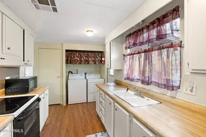 910 W Gurley Street #19, Prescott, AZ 86305 - Photo 7