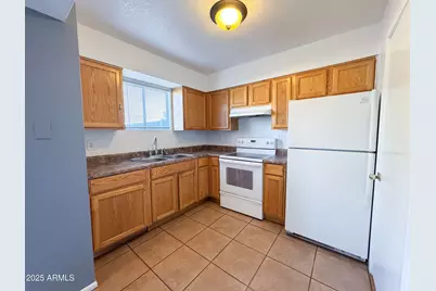 1765 E Pepper Circle #1, Mesa, AZ 85203 - Photo 1