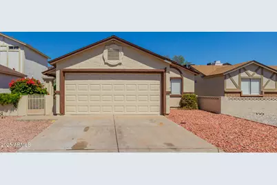 10015 N 66th Drive, Glendale, AZ 85302 - Photo 1