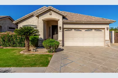 2432 E Darrel Road, Phoenix, AZ 85042 - Photo 1