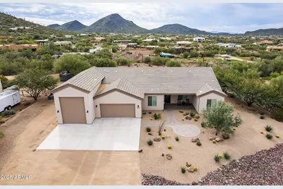 2049 E Gaffney Road, New River, AZ 85087 - Photo 1