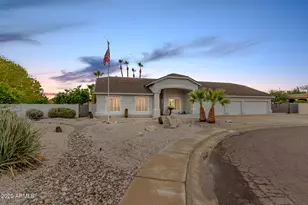 11814 N 56th Dr, Glendale, AZ 85304 - Photo 1