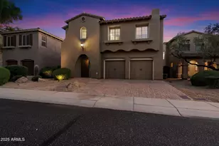 3973 E Hummingbird Ln, Phoenix, AZ 85050 - Photo 1