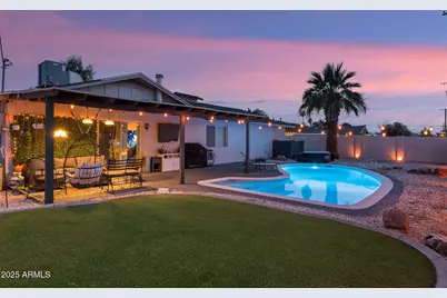 8728 E Monte Vista Road, Scottsdale, AZ 85257 - Photo 1