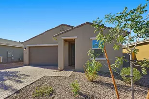 4535 W Hunter Trl, San Tan Valley, AZ 85144 - Photo 1
